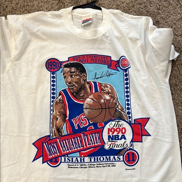 Never worn Vintage NBA Finals Graphic Isiah Thomas T-Shirt - Picture 3 of 6